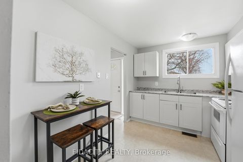 Photo 6 at 31 - 16 Glencoe Street, Nepean (Arlington Woods), Ottawa