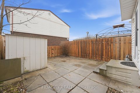 Photo 32 at 31 - 16 Glencoe Street, Nepean (Arlington Woods), Ottawa