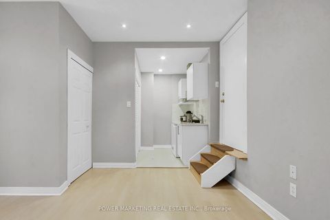 Photo 29 at 181 MOUNTSHANNON Drive, Nepean (Longfields), Ottawa
