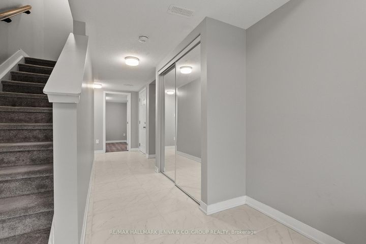 Photo 2 at 146 Anthracite Private, Nepean (Heritage Park), Ottawa