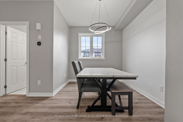 Photo 12 at 146 Anthracite Private, Nepean (Heritage Park), Ottawa