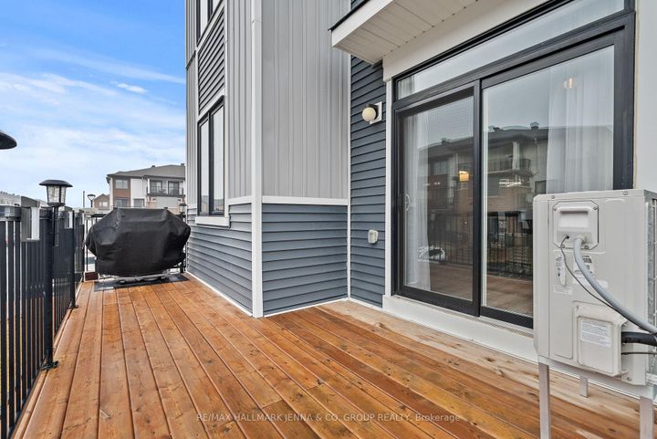 Photo 19 at 146 Anthracite Private, Nepean (Heritage Park), Ottawa