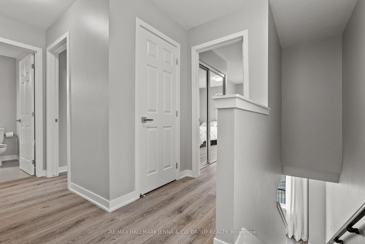 Photo 21 at 146 Anthracite Private, Nepean (Heritage Park), Ottawa