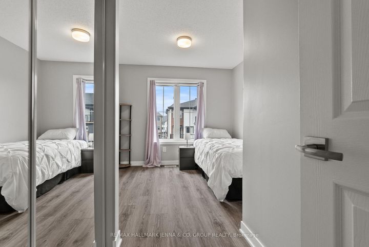 Photo 28 at 146 Anthracite Private, Nepean (Heritage Park), Ottawa