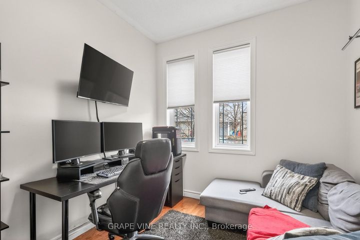 Photo 5 at 322 Foxridge Way, Nepean (Strandherd), Ottawa