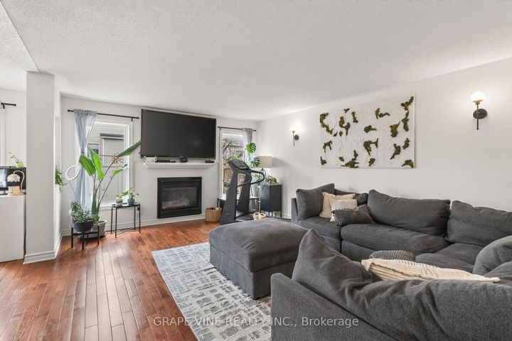 Photo 8 at 322 Foxridge Way, Nepean (Strandherd), Ottawa