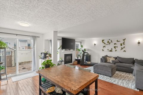 Photo 16 at 322 Foxridge Way, Nepean (Strandherd), Ottawa