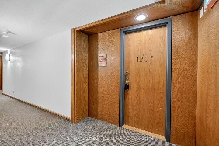 Photo 4 at 1207 - 80 Sandcastle Drive, Nepean (Leslie Park), Ottawa