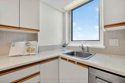 Photo 18 at 1207 - 80 Sandcastle Drive, Nepean (Leslie Park), Ottawa