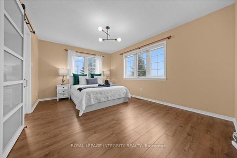Photo 20 at 236 Wabiskaw Private, Nepean (Stonebridge), Ottawa