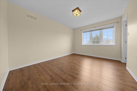 Photo 26 at 236 Wabiskaw Private, Nepean (Stonebridge), Ottawa