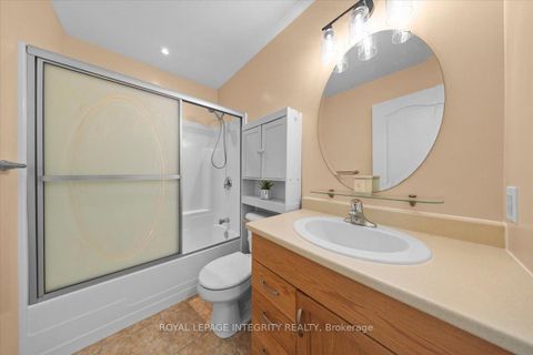 Photo 28 at 236 Wabiskaw Private, Nepean (Stonebridge), Ottawa