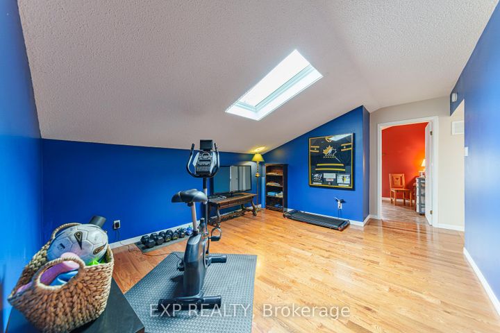 Photo 23 at 1592 Apeldoorn Avenue, Nepean (Carleton Heights), Ottawa