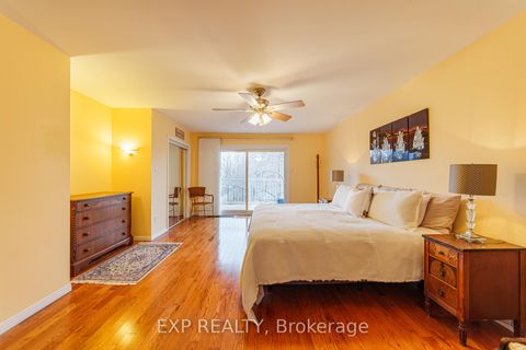 Photo 18 at 1592 Apeldoorn Avenue, Nepean (Carleton Heights), Ottawa