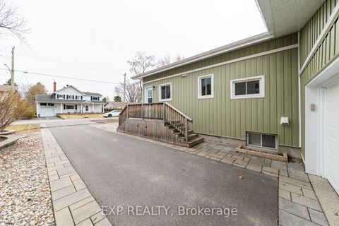 Photo 33 at 1592 Apeldoorn Avenue, Nepean (Carleton Heights), Ottawa