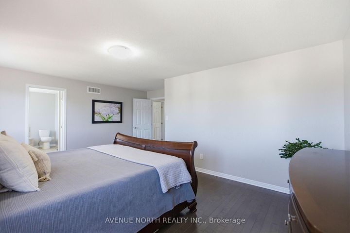 Photo 23 at 514 Pinawa Circle, Nepean (Stonebridge), Ottawa