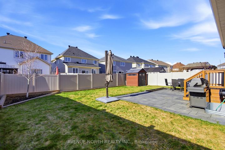 Photo 40 at 514 Pinawa Circle, Nepean (Stonebridge), Ottawa