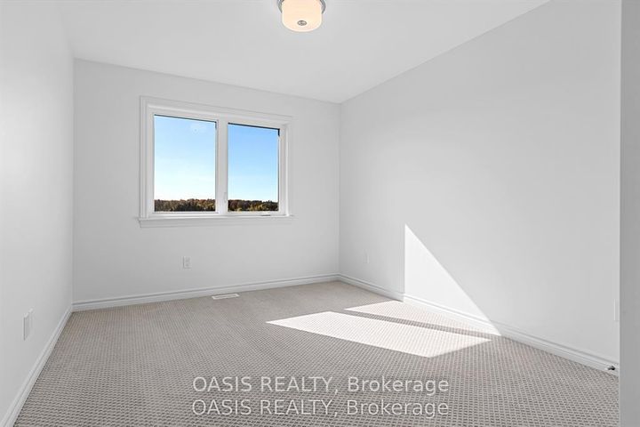 Photo 7 at 740 Pipit Lane, Nepean (Half Moon Bay), Ottawa