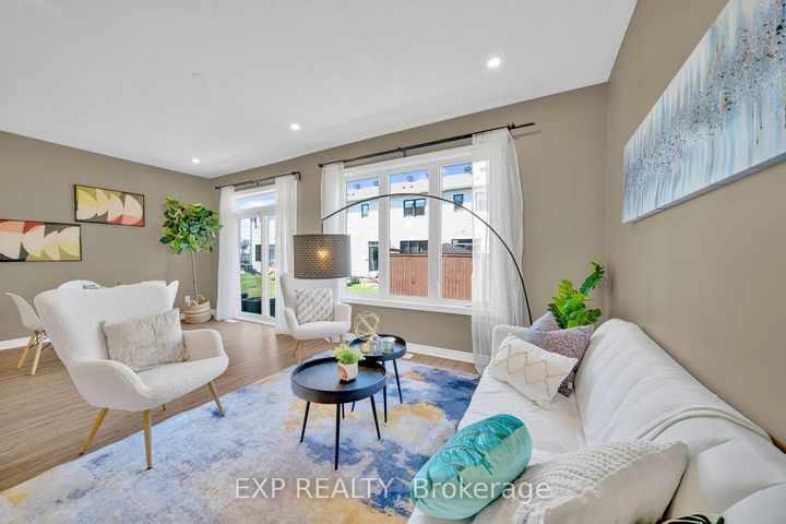 Photo 2 at 215 Merak Way, Nepean (Half Moon Bay), Ottawa