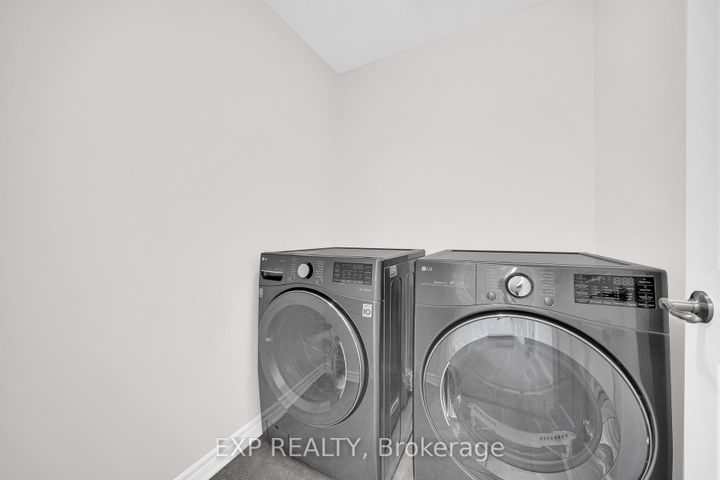 Photo 27 at 215 Merak Way, Nepean (Half Moon Bay), Ottawa