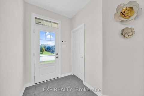 Photo 14 at 215 Merak Way, Nepean (Half Moon Bay), Ottawa