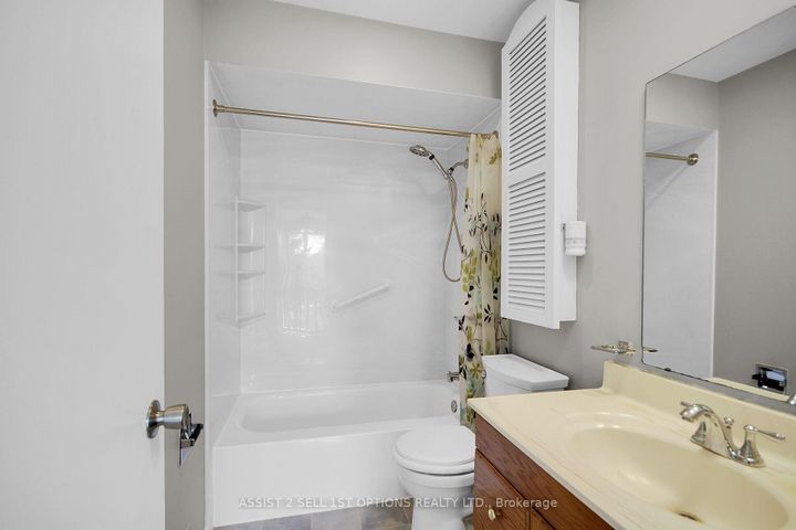 Photo 18 at 11 Elvaston Avenue, Nepean (Craig Henry/Woodvale), Ottawa