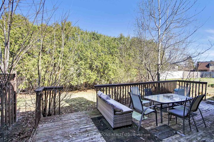 Photo 22 at 11 Elvaston Avenue, Nepean (Craig Henry/Woodvale), Ottawa
