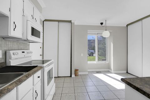 Photo 6 at 11 Elvaston Avenue, Nepean (Craig Henry/Woodvale), Ottawa