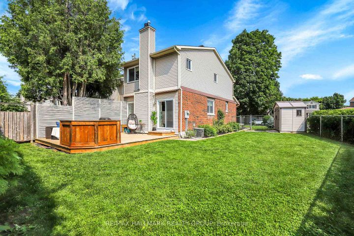 Photo 6 at 88 Homestead Street, Nepean (Borden Farm/Stewart Farm/Carleton Heights/Parkwood Hills), Ottawa