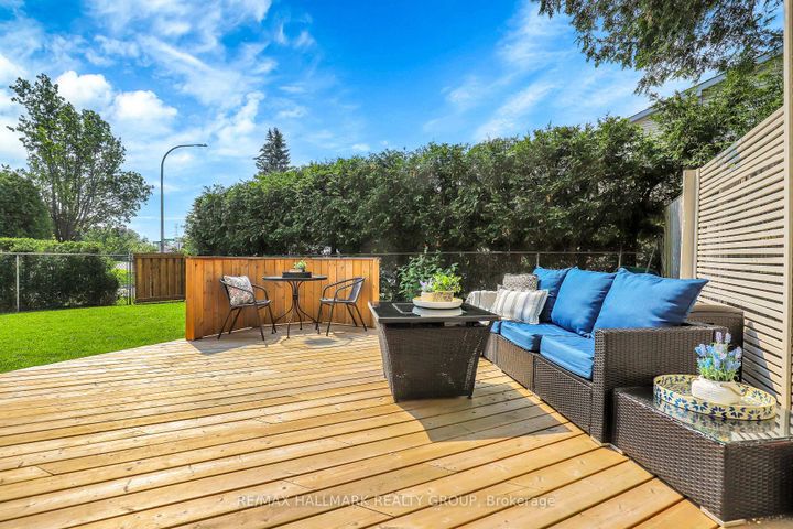 Photo 8 at 88 Homestead Street, Nepean (Borden Farm/Stewart Farm/Carleton Heights/Parkwood Hills), Ottawa