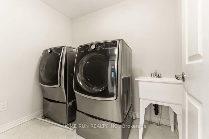 Photo 25 at 830 Regulus Ridge, Nepean (Half Moon Bay), Ottawa