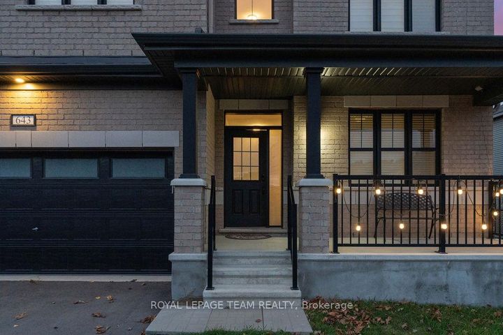 Photo 5 at 643 Rye Grass Way, Nepean (Half Moon Bay), Ottawa