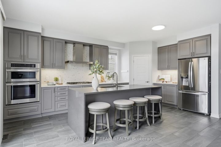 Photo 18 at 643 Rye Grass Way, Nepean (Half Moon Bay), Ottawa