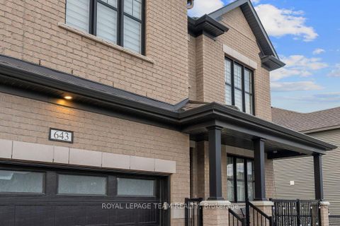 Photo 4 at 643 Rye Grass Way, Nepean (Half Moon Bay), Ottawa
