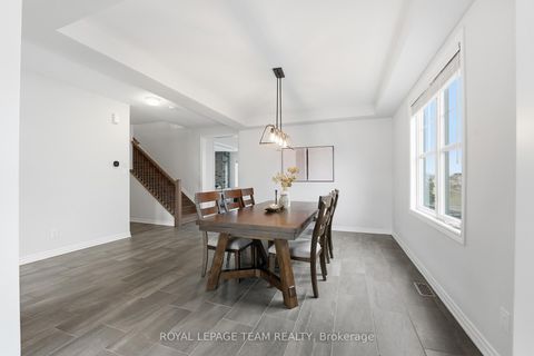 Photo 13 at 643 Rye Grass Way, Nepean (Half Moon Bay), Ottawa