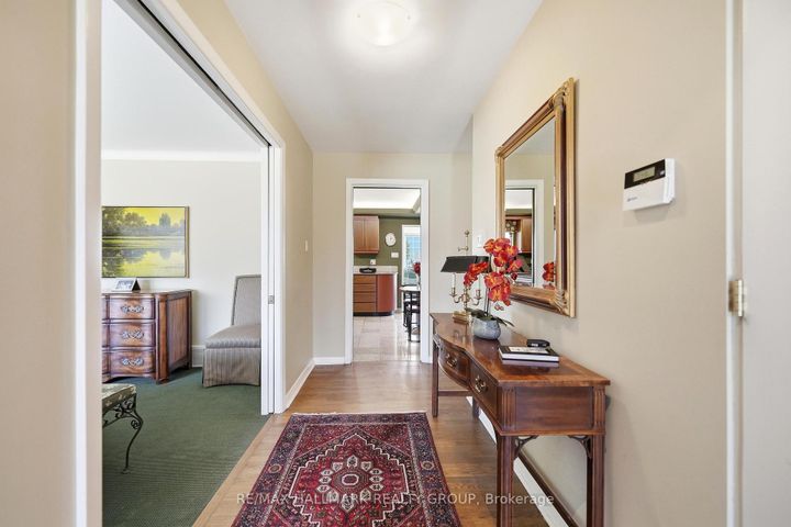 Photo 2 at 68 Corkstown Road, Nepean (Lakeview Park), Ottawa