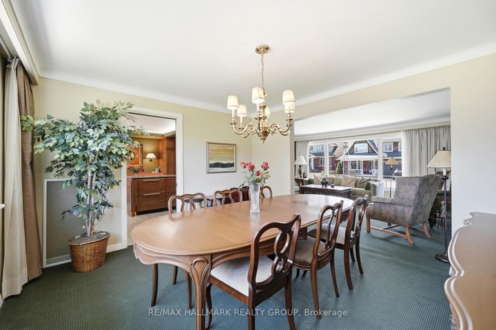 Photo 11 at 68 Corkstown Road, Nepean (Lakeview Park), Ottawa