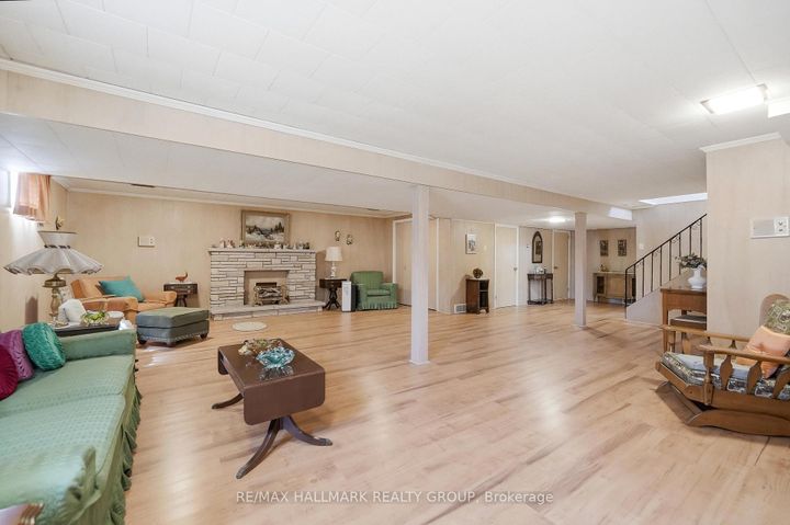 Photo 29 at 68 Corkstown Road, Nepean (Lakeview Park), Ottawa