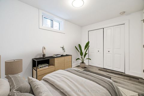 Photo 26 at 36 Largo Crescent, Nepean (Meadowlands/Crestview), Ottawa