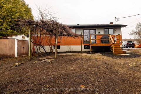 Photo 35 at 36 Largo Crescent, Nepean (Meadowlands/Crestview), Ottawa