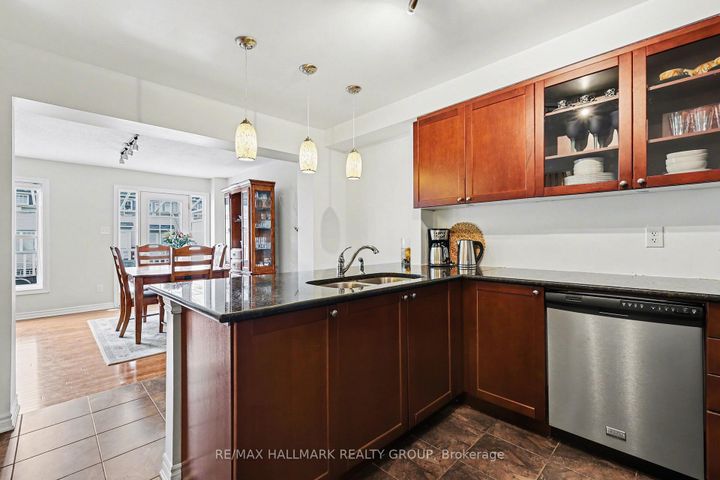 Photo 21 at 2516 Nutgrove Avenue, Nepean (Half Moon Bay), Ottawa