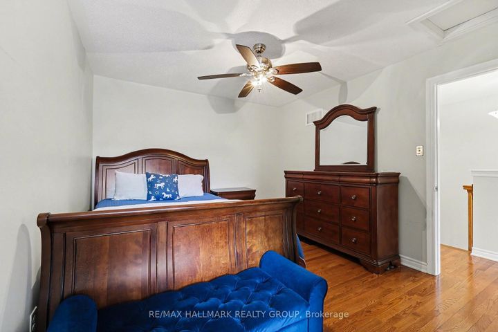 Photo 30 at 2516 Nutgrove Avenue, Nepean (Half Moon Bay), Ottawa