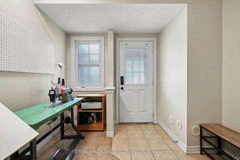 Photo 6 at 2516 Nutgrove Avenue, Nepean (Half Moon Bay), Ottawa