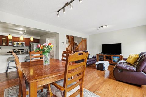 Photo 13 at 2516 Nutgrove Avenue, Nepean (Half Moon Bay), Ottawa