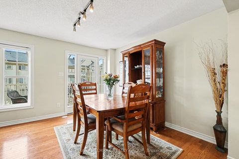 Photo 15 at 2516 Nutgrove Avenue, Nepean (Half Moon Bay), Ottawa