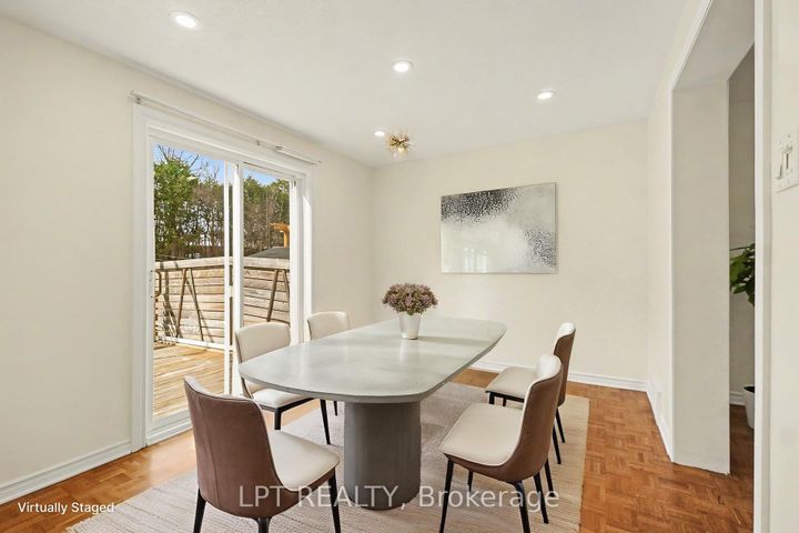 Photo 8 at 38 Lindhurst Crescent, Nepean (Briargreen), Ottawa