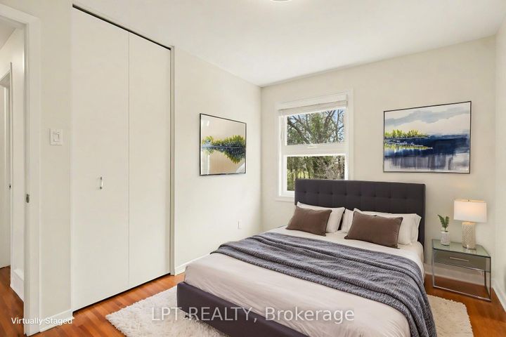 Photo 15 at 38 Lindhurst Crescent, Nepean (Briargreen), Ottawa