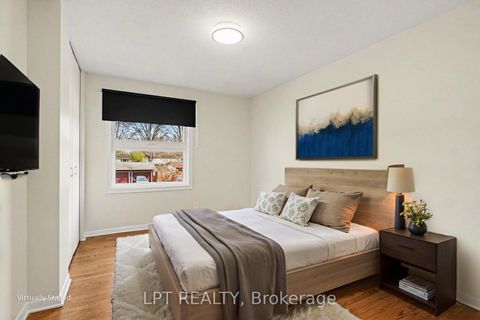 Photo 17 at 38 Lindhurst Crescent, Nepean (Briargreen), Ottawa