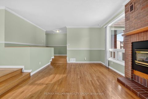 Photo 9 at 14 Jalna Court, Nepean (Pheasant Run), Ottawa