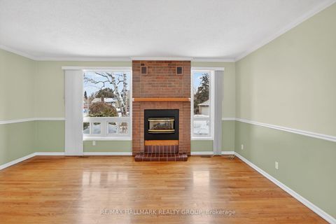 Photo 10 at 14 Jalna Court, Nepean (Pheasant Run), Ottawa